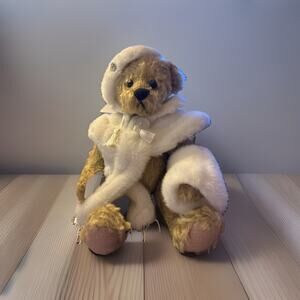 “Alexandra” Ashton Drake Galleries Limited Edition Collectible Gallery Bear